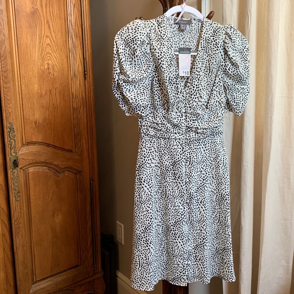 Primark Button Down Spotted Ruched Sleeve Dress